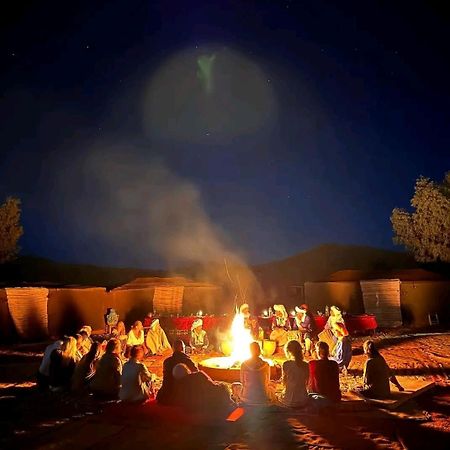 Overnight Desert Camp 梅尔祖卡 外观 照片