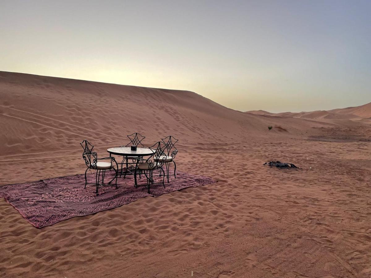 Overnight Desert Camp 梅尔祖卡 外观 照片