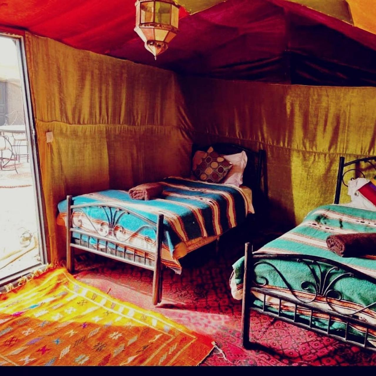 Overnight Desert Camp 梅尔祖卡 外观 照片